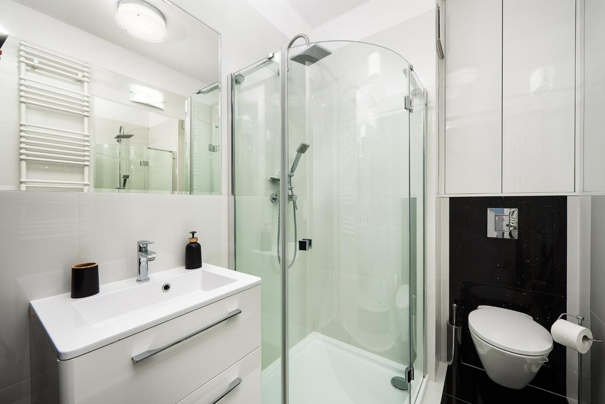 Lumina Apartment With Parking Near Muzeum Powstania 바르샤바 외부 사진