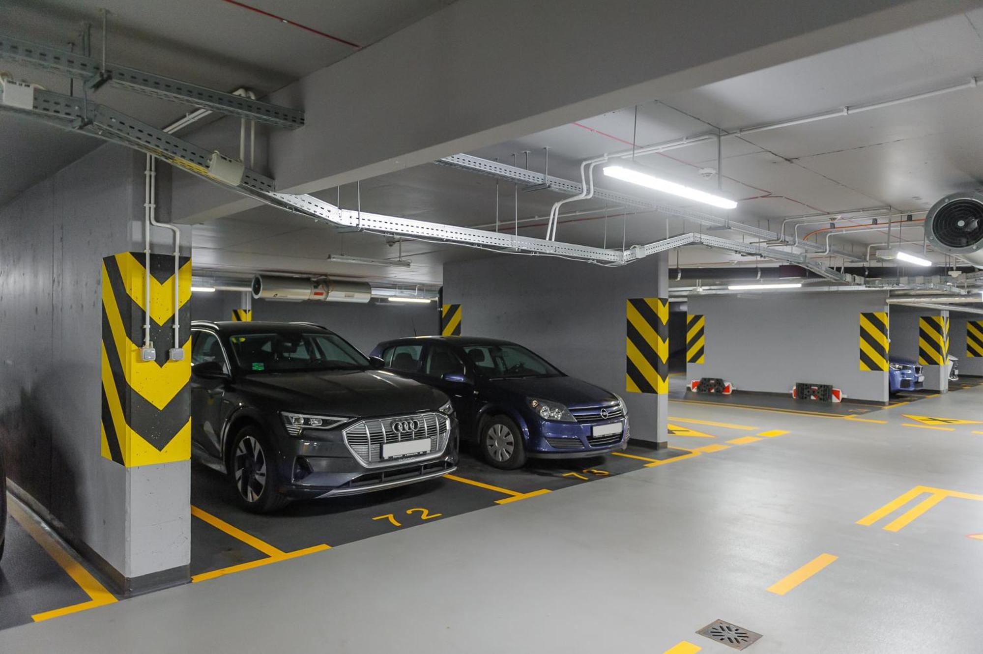Lumina Apartment With Parking Near Muzeum Powstania 바르샤바 외부 사진