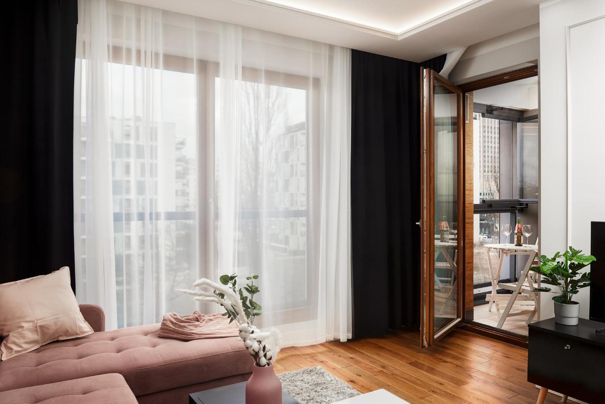 Lumina Apartment With Parking Near Muzeum Powstania 바르샤바 외부 사진
