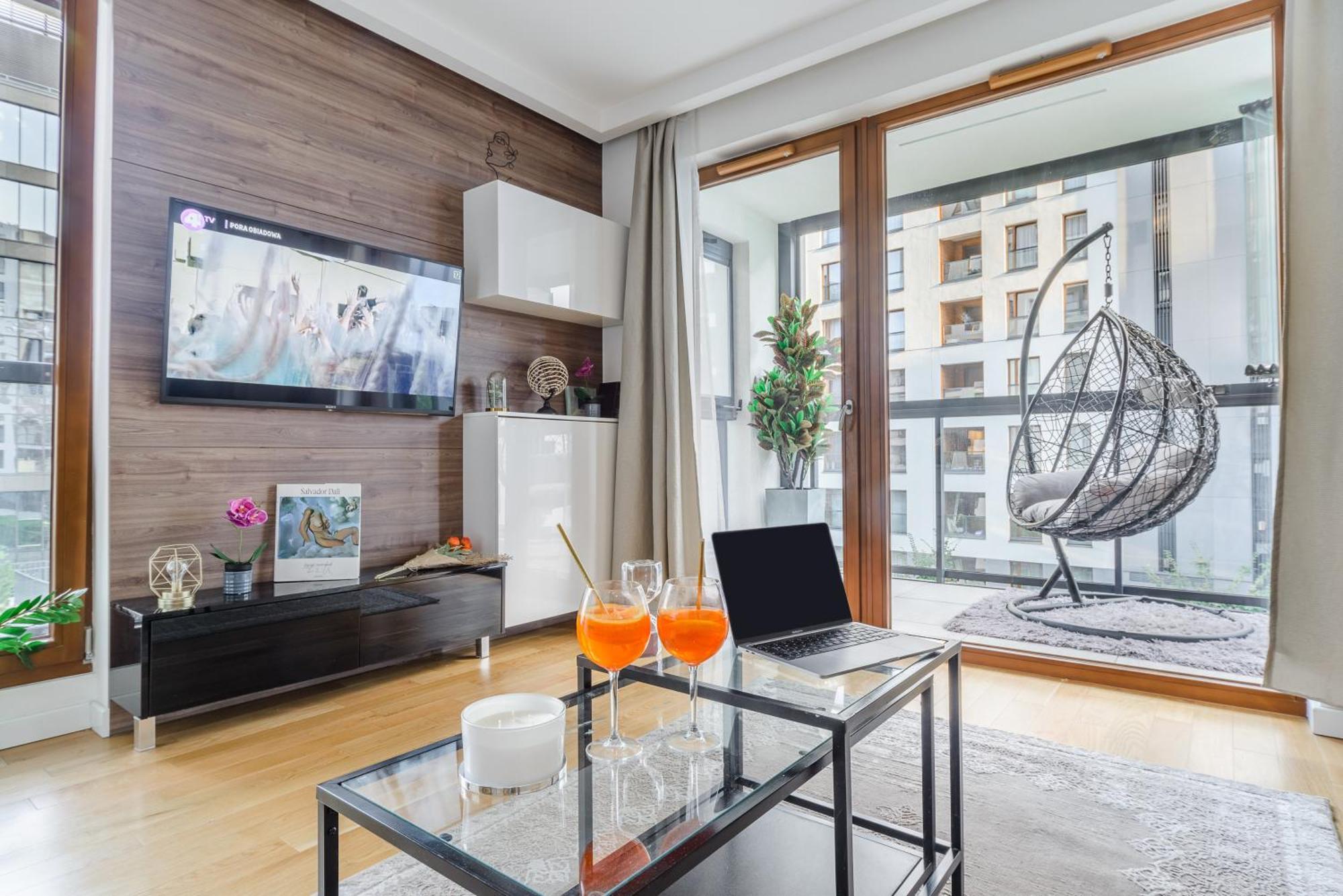 Lumina Apartment With Parking Near Muzeum Powstania 바르샤바 외부 사진