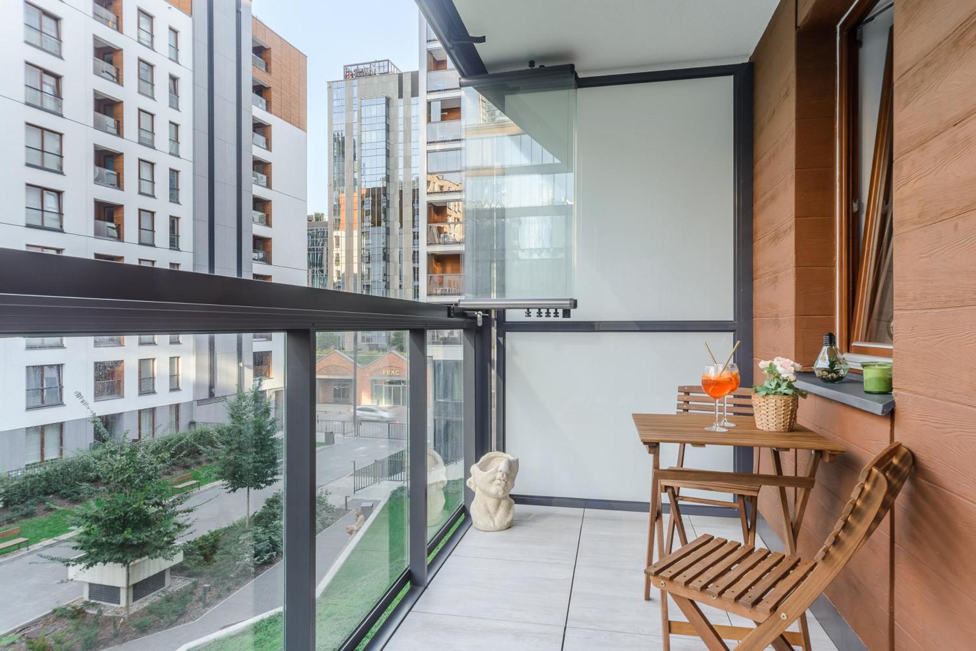 Lumina Apartment With Parking Near Muzeum Powstania 바르샤바 외부 사진